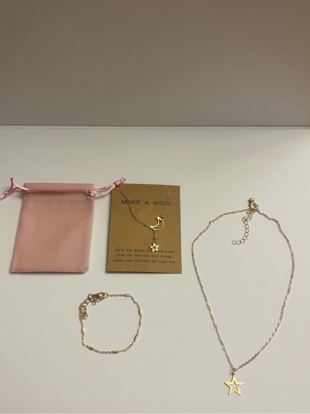 Gold Star Pendant Necklace and Bracelet Set - Pink Pouch